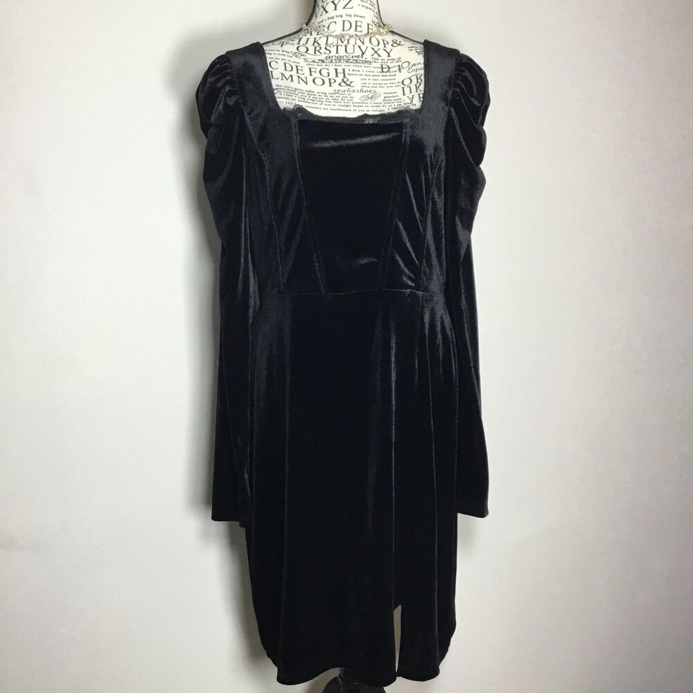 Black velvet dress corset style front lace detail long puff sleeve stretchy L/XL